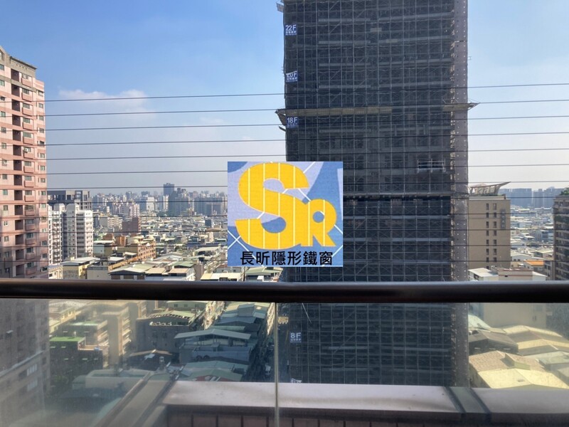 隱形鐵窗 兒童防護窗 兒童防墜窗 防盜窗 防鴿網 防寵物 陽台防護 大樓防護  高雄隱形鐵窗 隱形鐵窗推薦 隱形鐵窗達人 隱形折紗 長昕隱形鐵窗 台南隱形鐵窗 屏東隱形鐵窗 隱形鐵窗工廠直營 隱形鐵窗批發  台北隱形鐵窗 台中隱形鐵窗 鋼絲窗 鋼索窗 防墜窗 安全防護網 傳統鐵窗 鐵窗 不鏽鋼門窗