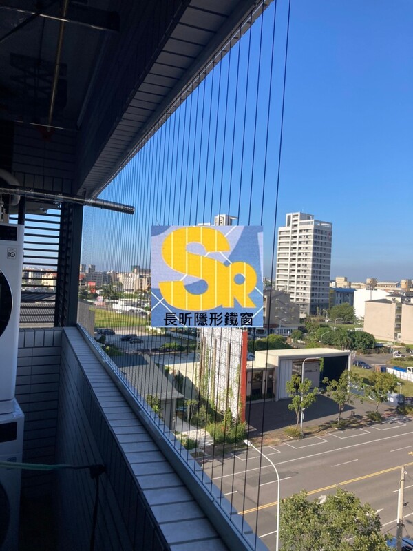 隱形鐵窗 兒童防護窗 兒童防墜窗 防盜窗 防鴿網 防寵物 陽台防護 大樓防護  高雄隱形鐵窗 隱形鐵窗推薦 隱形鐵窗達人 隱形折紗 長昕隱形鐵窗 台南隱形鐵窗 屏東隱形鐵窗 隱形鐵窗工廠直營 隱形鐵窗批發  台北隱形鐵窗 台中隱形鐵窗 鋼絲窗 鋼索窗 防墜窗 安全防護網 傳統鐵窗 鐵窗 不鏽鋼門窗