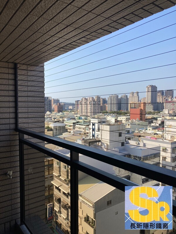 隱形鐵窗 兒童防護窗 兒童防墜窗 防盜窗 防鴿網 防寵物 陽台防護 大樓防護  高雄隱形鐵窗 隱形鐵窗推薦 隱形鐵窗達人 隱形折紗 長昕隱形鐵窗 台南隱形鐵窗 屏東隱形鐵窗 隱形鐵窗工廠直營 隱形鐵窗批發  台北隱形鐵窗 台中隱形鐵窗 鋼絲窗 鋼索窗 防墜窗 安全防護網 傳統鐵窗 鐵窗 不鏽鋼門窗