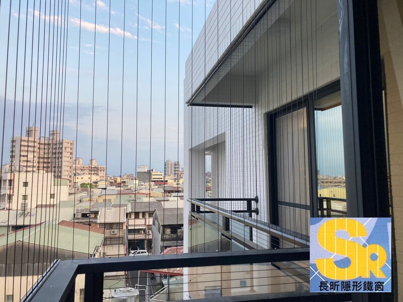 隱形鐵窗 兒童防護窗 兒童防墜窗 防盜窗 防鴿網 防寵物 陽台防護 大樓防護  高雄隱形鐵窗 隱形鐵窗推薦 隱形鐵窗達人 隱形折紗 長昕隱形鐵窗 台南隱形鐵窗 屏東隱形鐵窗 隱形鐵窗工廠直營 隱形鐵窗批發  台北隱形鐵窗 台中隱形鐵窗 鋼絲窗 鋼索窗 防墜窗 安全防護網 傳統鐵窗 鐵窗 不鏽鋼門窗