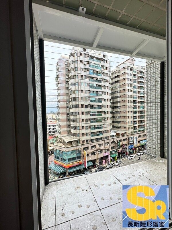 隱形鐵窗 兒童防護窗 兒童防墜窗 防盜窗 防鴿網 防寵物 陽台防護 大樓防護  高雄隱形鐵窗 隱形鐵窗推薦 隱形鐵窗達人 隱形折紗 長昕隱形鐵窗 台南隱形鐵窗 屏東隱形鐵窗 隱形鐵窗工廠直營 隱形鐵窗批發  台北隱形鐵窗 台中隱形鐵窗 鋼絲窗 鋼索窗 防墜窗 安全防護網 傳統鐵窗 鐵窗 不鏽鋼門窗